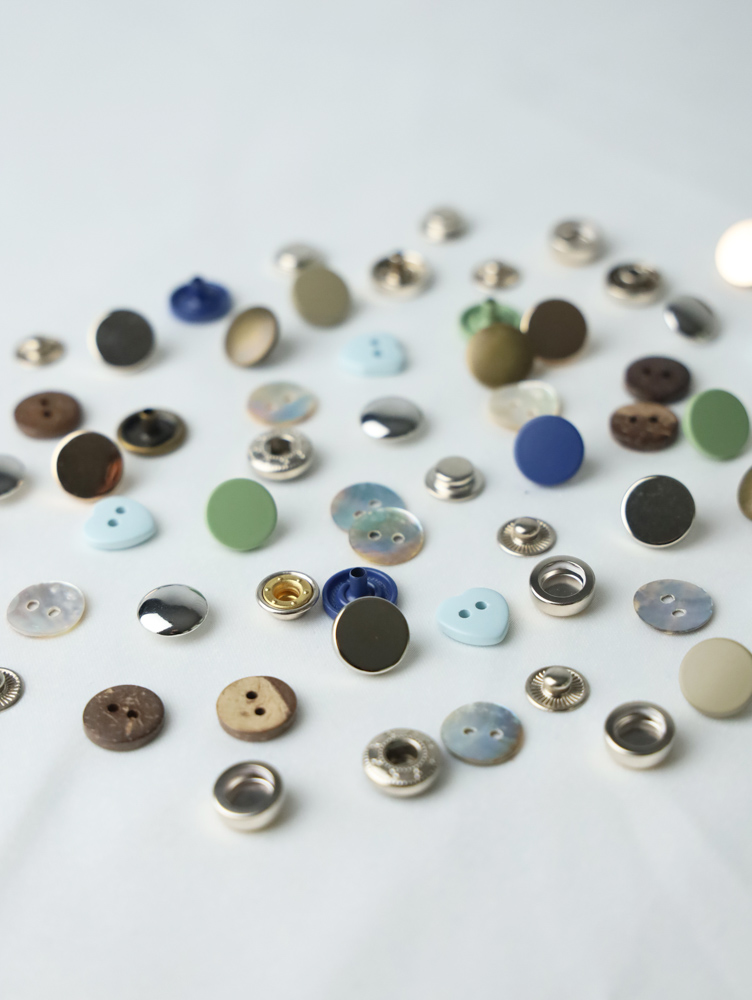 Buttons&Metal5
